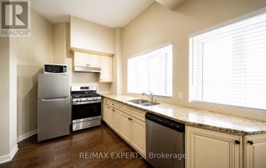 203 - 130 WELLINGTON STREET N Hamilton (Landsdale) Ontario photo 7