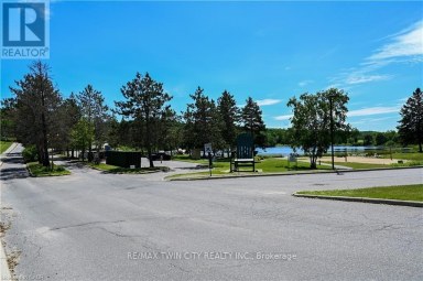52-105 - 1235 DEERHURST DRIVE Huntsville Ontario photo 22