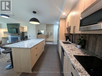 52-105 - 1235 DEERHURST DRIVE Huntsville Ontario photo 6
