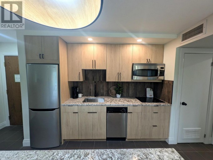 52-105 - 1235 DEERHURST DRIVE, Huntsville, Ontario, P1H1E8