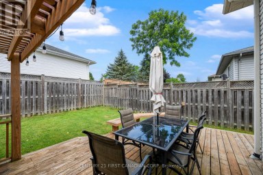 902 RAILTON AVENUE London East (East I) Ontario photo 32