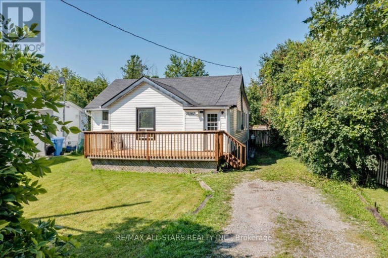 27182 WOODBINE AVENUE, Georgina (Historic Lakeshore Communities), Ontario, L4P3E9