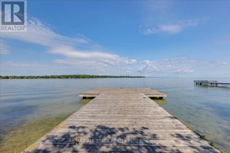 27182 WOODBINE AVENUE, Georgina (Historic Lakeshore Communities), Ontario, L4P3E9