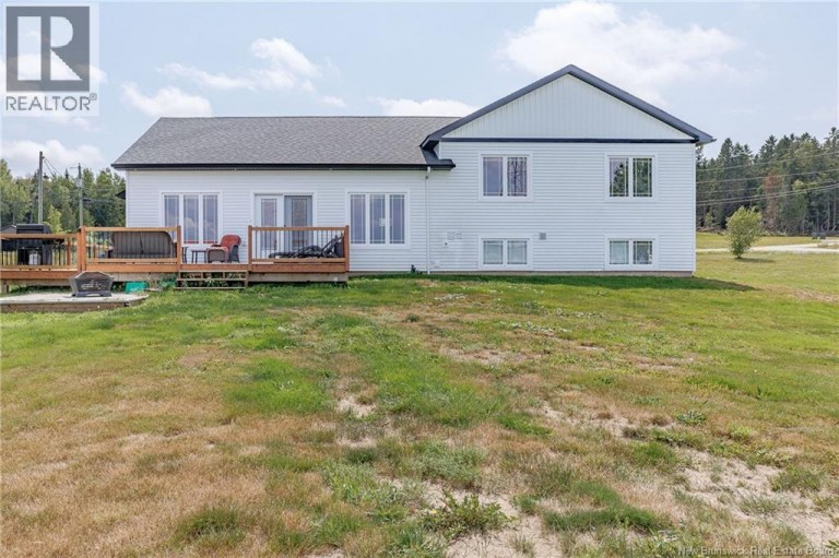 34 McMaster Avenue, Nauwigewauk, New Brunswick, E5N2B7
