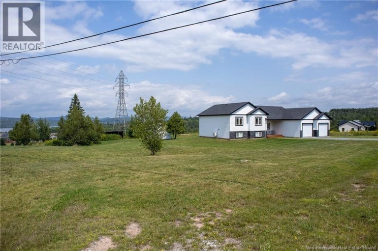 34 McMaster Avenue, Nauwigewauk, New Brunswick, E5N2B7