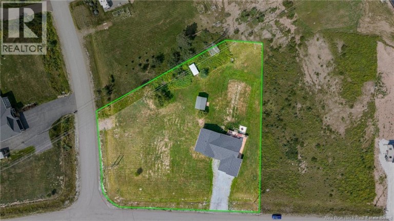 34 McMaster Avenue, Nauwigewauk, New Brunswick, E5N2B7