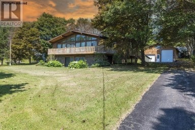809 Brow Of Mountain Road Centreville Nova Scotia photo 2