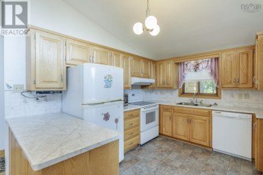 809 Brow Of Mountain Road Centreville Nova Scotia photo 6