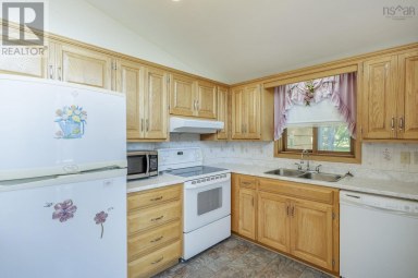 809 Brow Of Mountain Road Centreville Nova Scotia photo 7