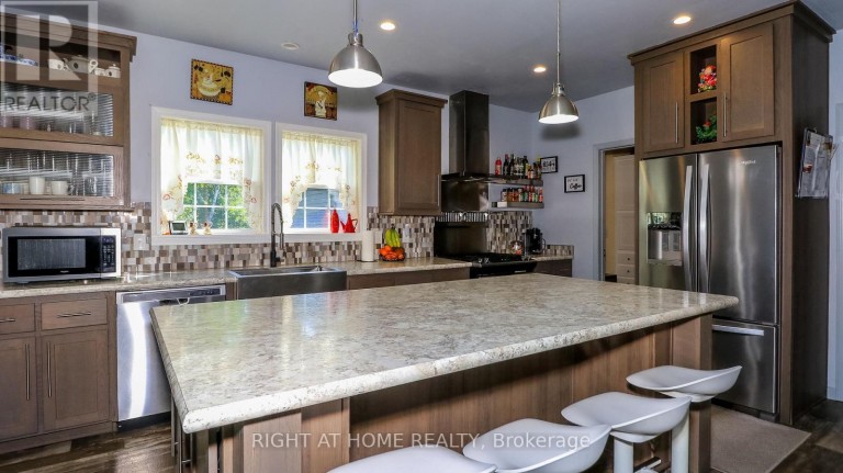 13009 COUNTY ROAD 16 DRIVE, Tay (Waubaushene), Ontario, L0K2C0