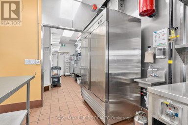 B4 - 117 CROSS AVENUE Oakville (QE Queen Elizabeth) Ontario photo 14