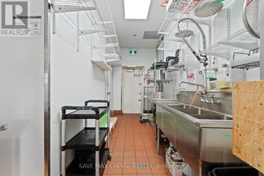 B4 - 117 CROSS AVENUE Oakville (QE Queen Elizabeth) Ontario photo 15