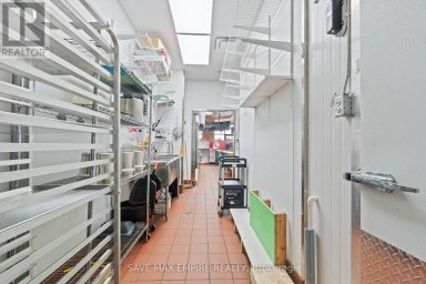 B4 - 117 CROSS AVENUE Oakville (QE Queen Elizabeth) Ontario photo 16