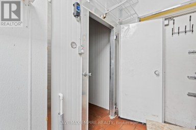 B4 - 117 CROSS AVENUE Oakville (QE Queen Elizabeth) Ontario photo 17