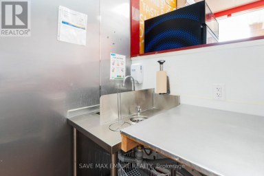 B4 - 117 CROSS AVENUE Oakville (QE Queen Elizabeth) Ontario photo 26