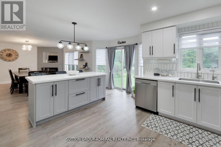 11 CLUB COURT, Wasaga Beach, Ontario, L9Z1J8