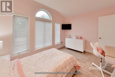 11 CLUB COURT Wasaga Beach Ontario photo 22