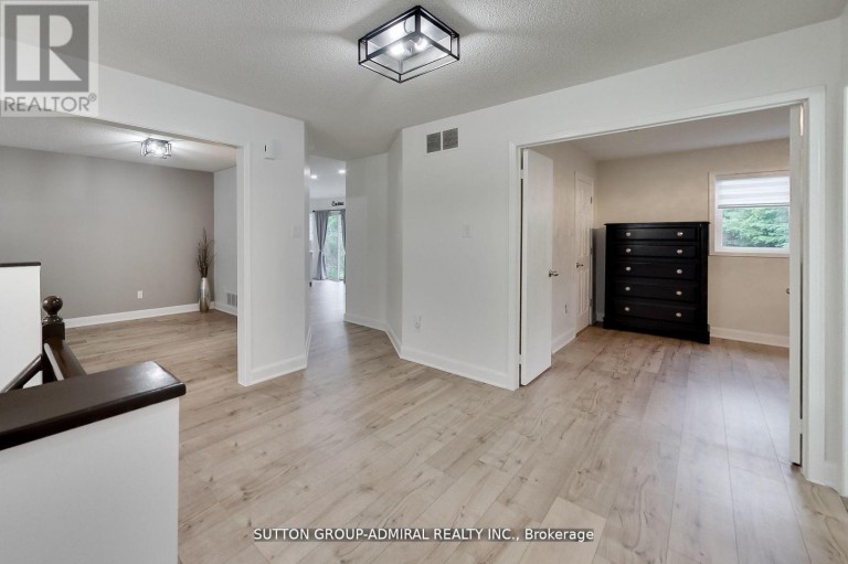 11 CLUB COURT, Wasaga Beach, Ontario, L9Z1J8