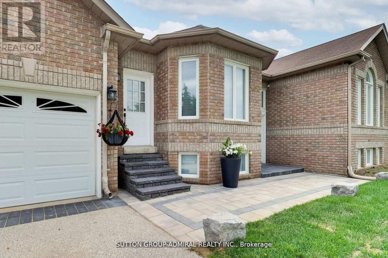 11 CLUB COURT, Wasaga Beach, Ontario, L9Z1J8