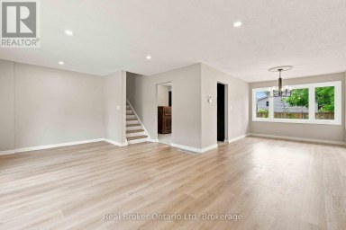 481 4TH 'A' STREET W Owen Sound Ontario photo 17