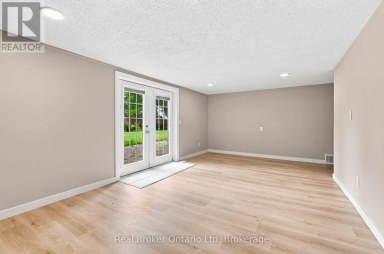481 4TH 'A' STREET W Owen Sound Ontario photo 7