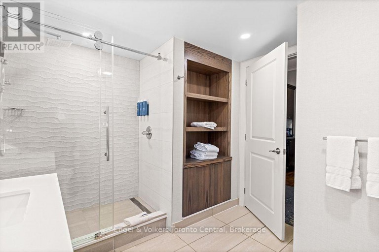 176 - 220 GORD CANNING DRIVE, Blue Mountains, Ontario, L9Y0V2