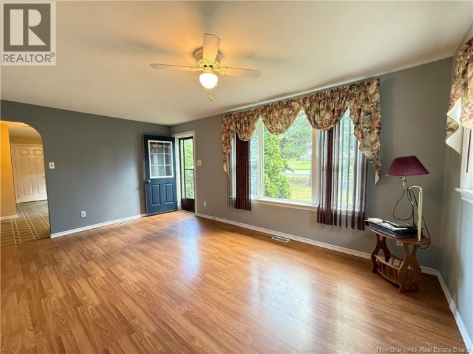 2467 Route 118, McKinleyville, New Brunswick, E9E2H4