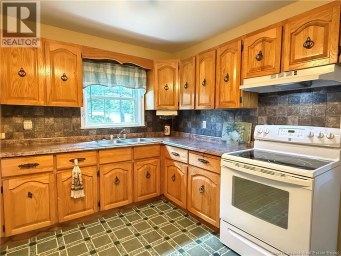 2467 Route 118 McKinleyville New Brunswick photo 5