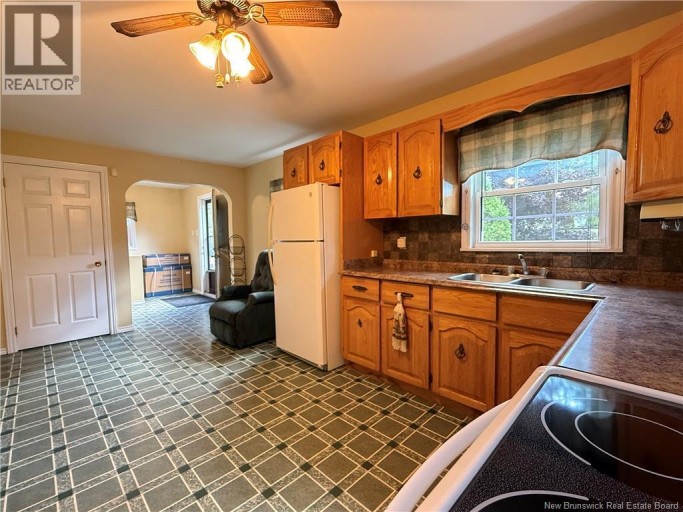 2467 Route 118, McKinleyville, New Brunswick, E9E2H4