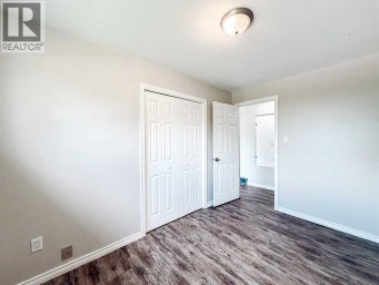 5104 46 Avenue Spirit River Alberta photo 15
