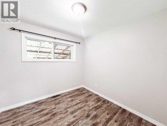 5104 46 Avenue Spirit River Alberta photo 19