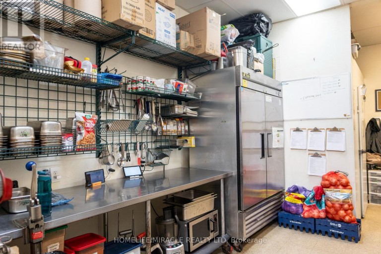 G-5 - 26 WILLIAM KITCHEN ROAD, Toronto (Dorset Park), Ontario, M1P5B7