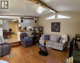 65 Parkside Drive Red Deer Alberta photo 4