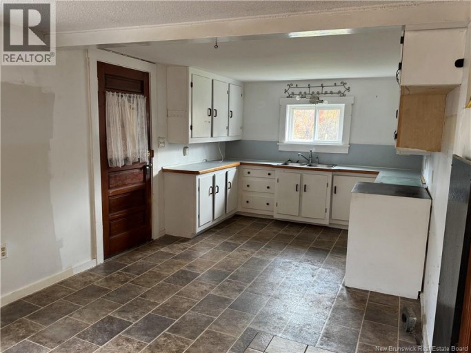 339 McMinn Road, Rollingdam, New Brunswick, E5A1B2