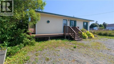 905 Route 776 Grand Manan New Brunswick photo 2