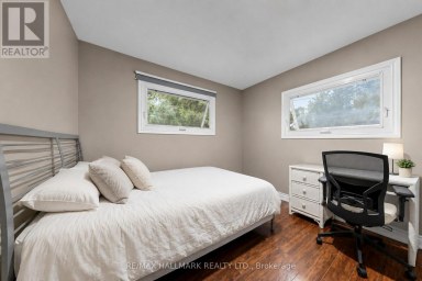 9771 BEACHWOOD ROAD Collingwood Ontario photo 10