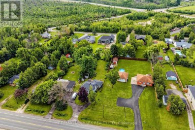 9771 BEACHWOOD ROAD Collingwood Ontario photo 18