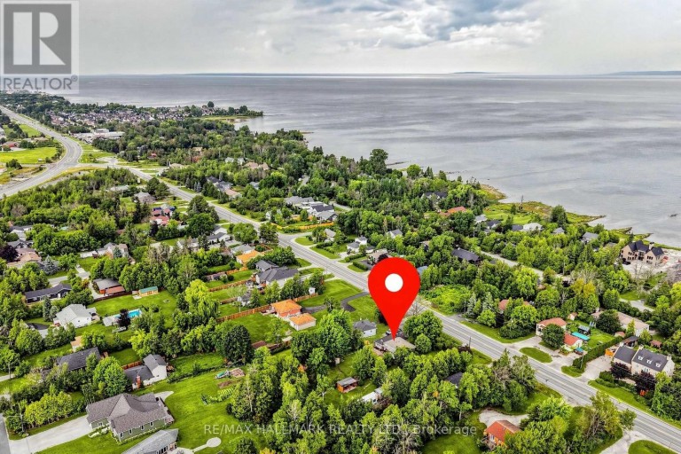 9771 BEACHWOOD ROAD, Collingwood, Ontario, L9Y3Z1
