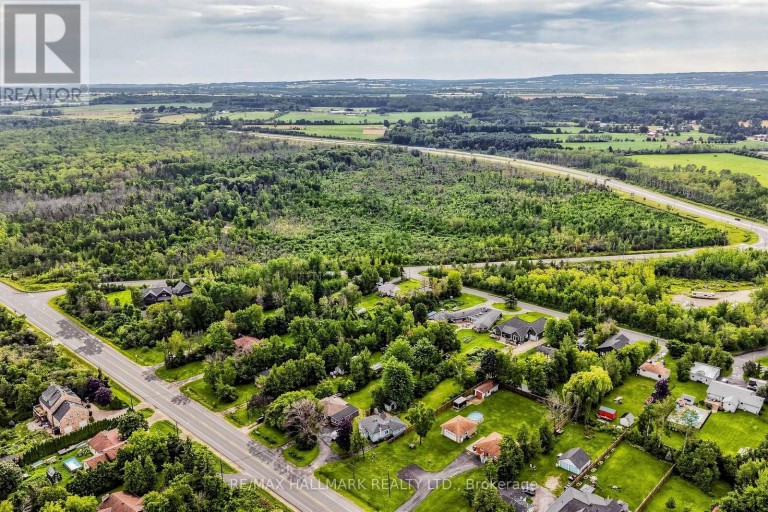 9771 BEACHWOOD ROAD, Collingwood, Ontario, L9Y3Z1