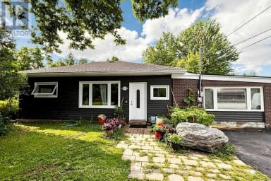 9771 BEACHWOOD ROAD Collingwood Ontario photo 4