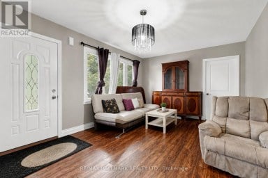 9771 BEACHWOOD ROAD Collingwood Ontario photo 6