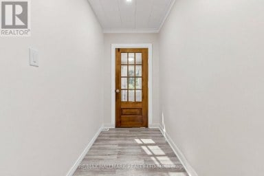 9775 BEACHWOOD ROAD Collingwood Ontario photo 6