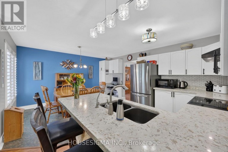 123 FERNBROOK DRIVE, Wasaga Beach, Ontario, L9Z1G6