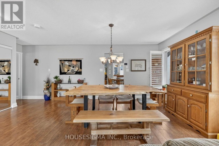 123 FERNBROOK DRIVE, Wasaga Beach, Ontario, L9Z1G6