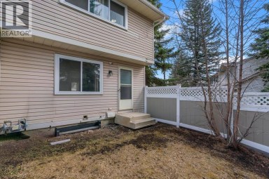 174 Woodmont Terrace SW Calgary Alberta photo 21
