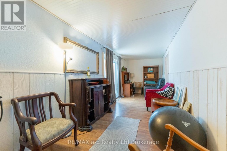 13 POTTERS ROAD N, Tillsonburg, Ontario, N4G2G9