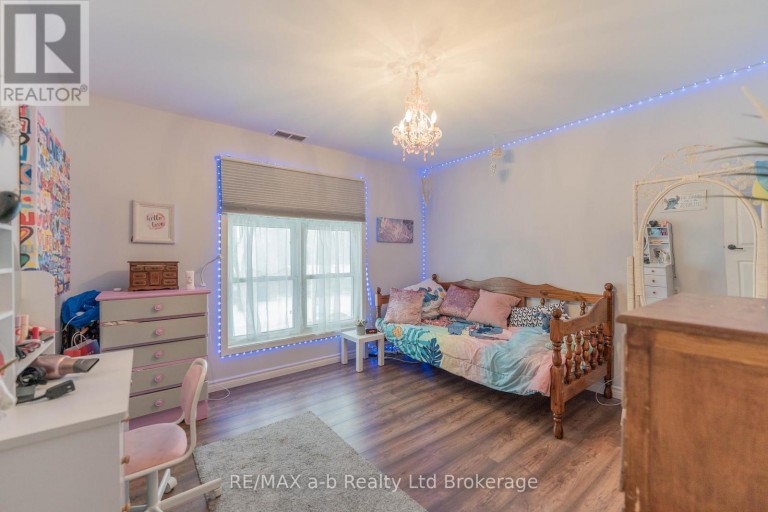 13 POTTERS ROAD N, Tillsonburg, Ontario, N4G2G9