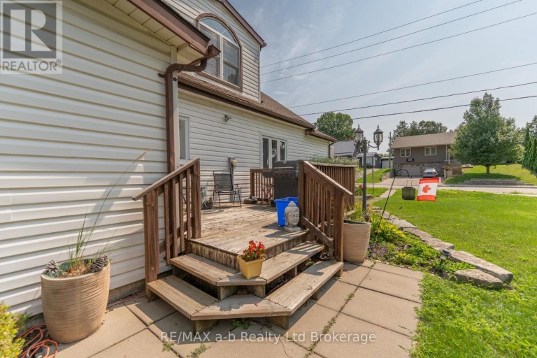 13 POTTERS ROAD N, Tillsonburg, Ontario, N4G2G9