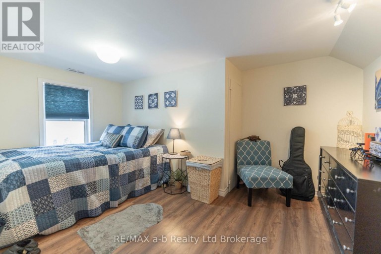 13 POTTERS ROAD N, Tillsonburg, Ontario, N4G2G9
