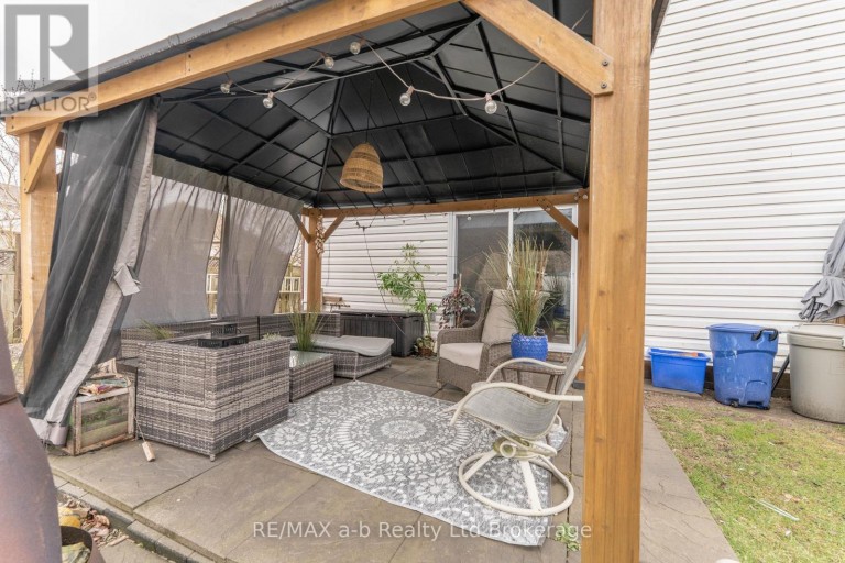 13 POTTERS ROAD N, Tillsonburg, Ontario, N4G2G9